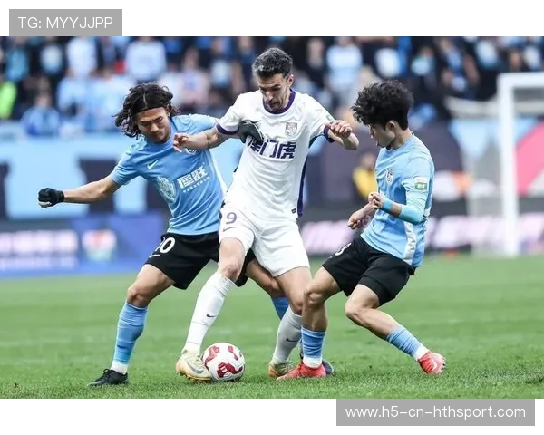 大连英博冲击保级,球队战术调整备战新赛季 大连英博冲击保级,球队战术调整备战新赛季